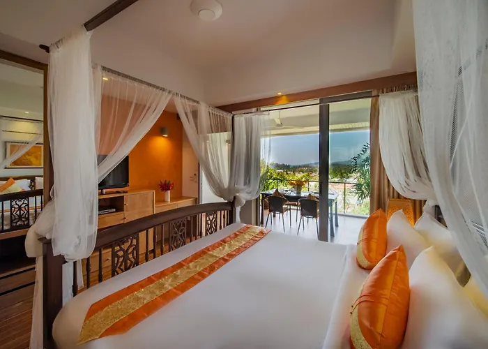 Sea View Villa, Bangtao Beach 4 Bedrooms
