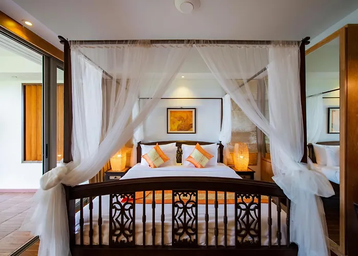 Sea View Villa, Bangtao Beach 4 Bedrooms