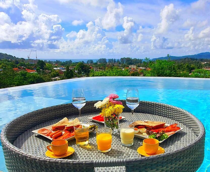 Sea View Villa, Bangtao 4 Bedrooms 別墅