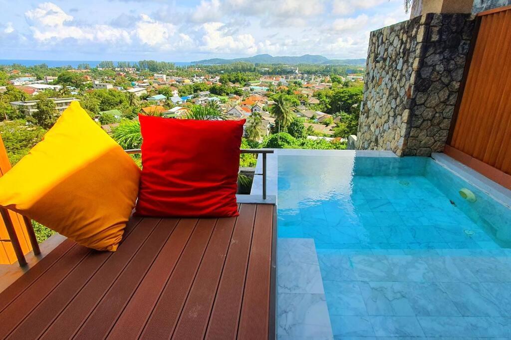 Sea View Villa, Bangtao 4 Bedrooms 別墅 *