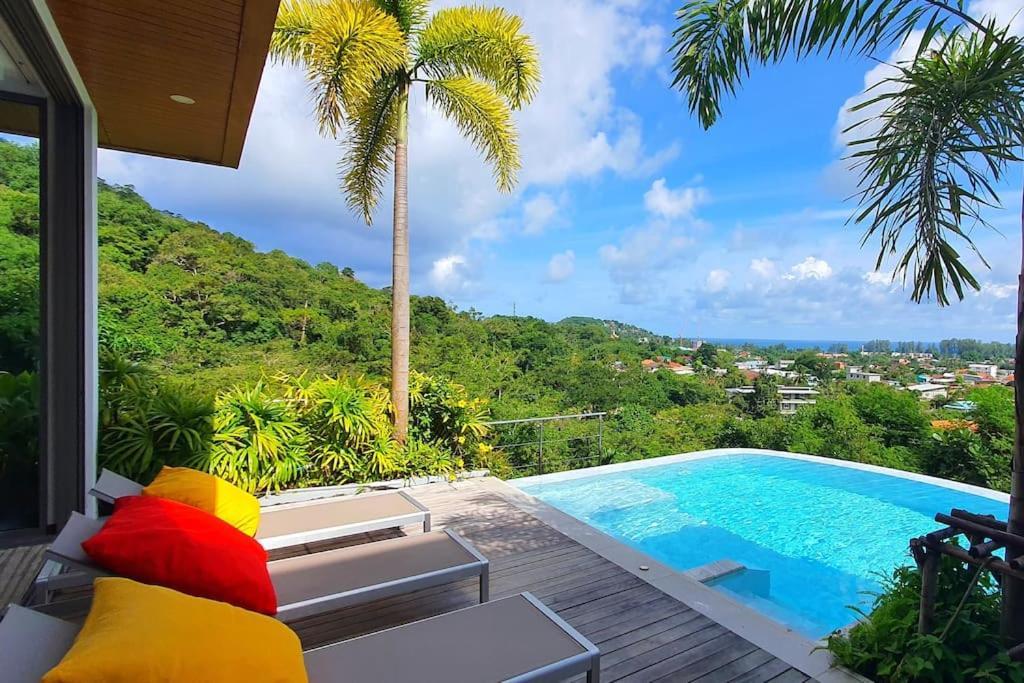 Sea View Villa, Bangtao 4 Bedrooms * 邦涛海滩